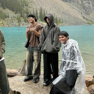 Moraine Lake Louise Shuttle Bus | Banff Explorer™ Direct Service.