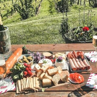 Salt Spring Island "Artisan Trail" Hop On Hop Off Tour!